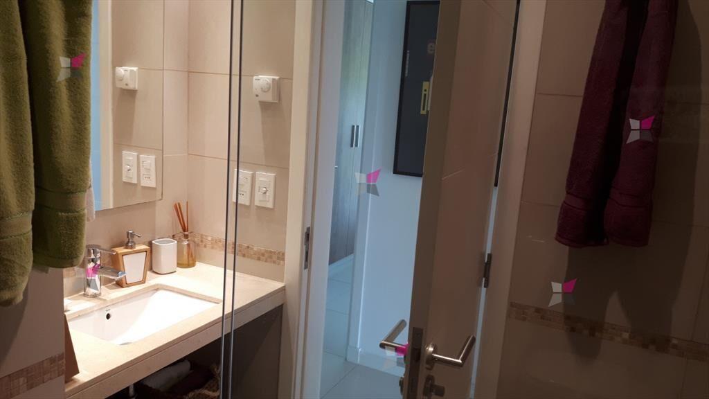 VENTA DE APARTAMENTO DE DORMITORIOS EN EDIFICIO PARC DU SO