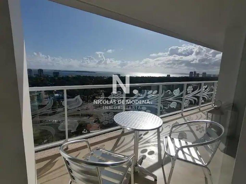 En venta apartamento de 2 dormitorios en con el