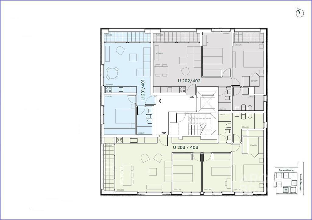 Apartamento de tres dormitorios en venta en Carrasco Norte