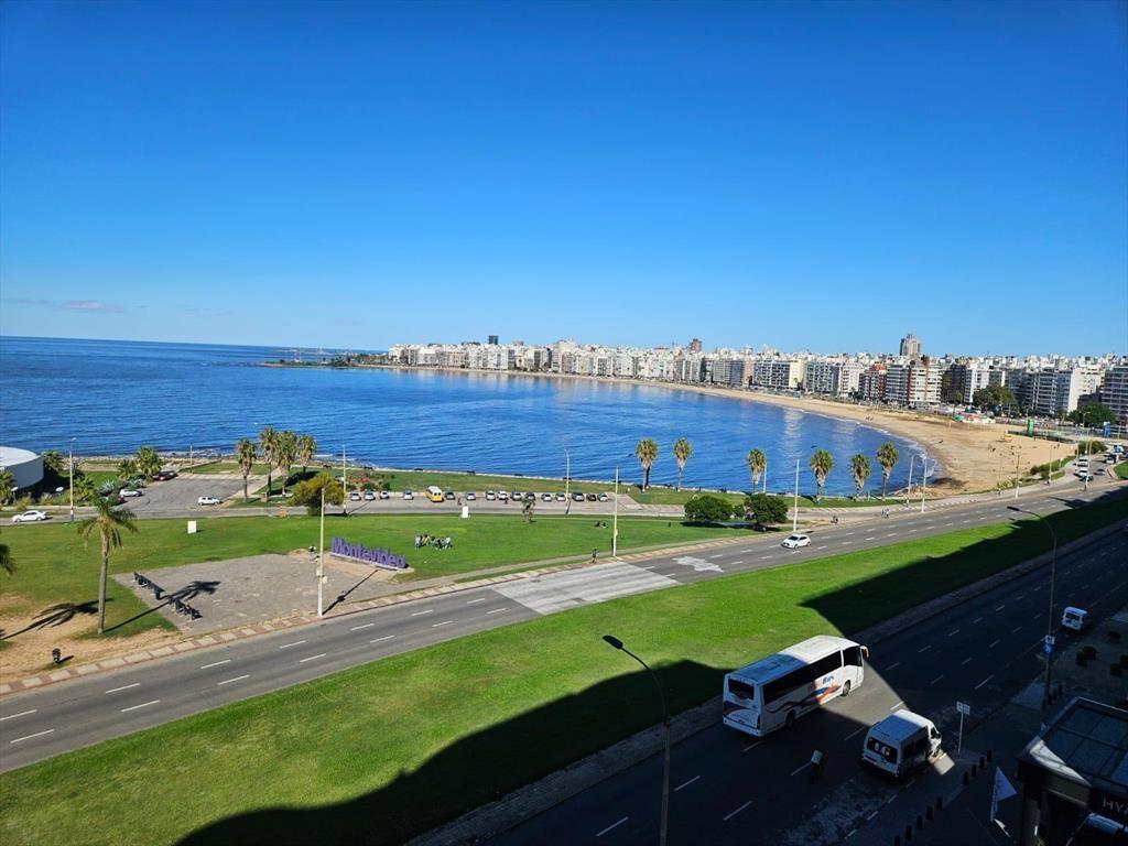Rambla de Pocitos Nuevo, 240 m2, 3 suites, gge x 2 , amenit