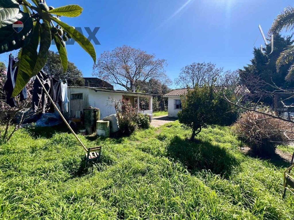 Venta de casa + apartamento en Barros Blancos