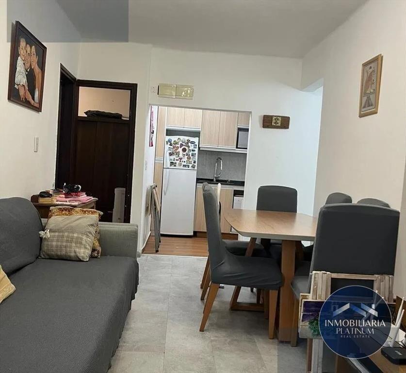 Casa en venta c/ cochera en Buceo