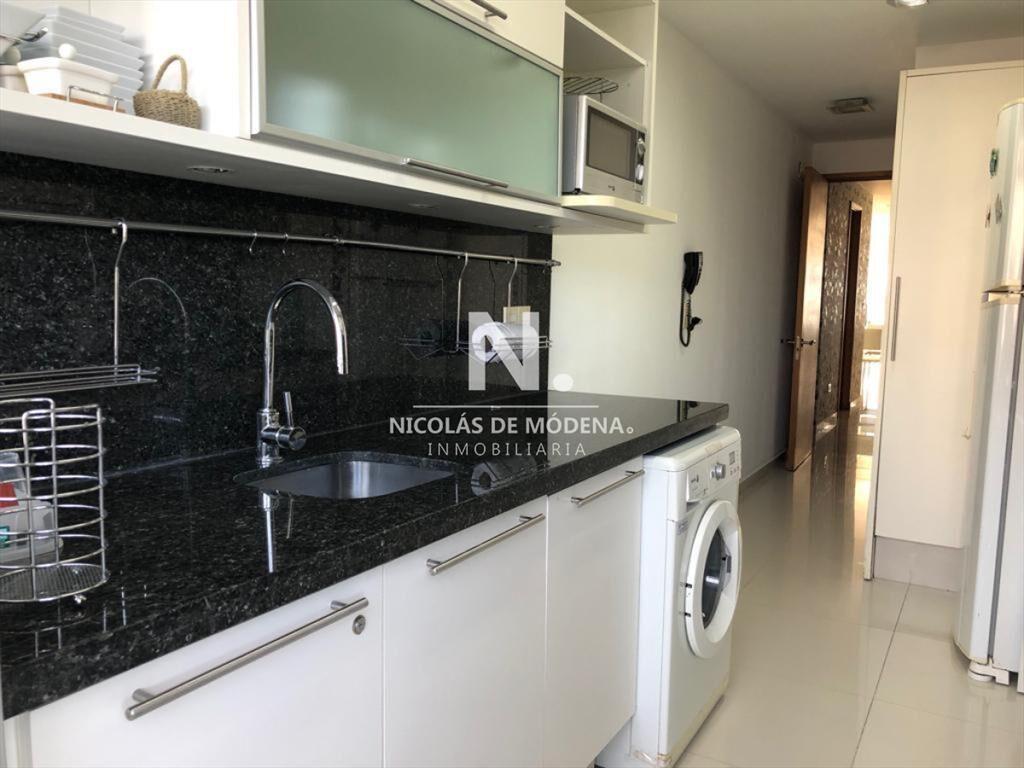 Apartamento en Venta y Alquiler, Mansa, Punta del
