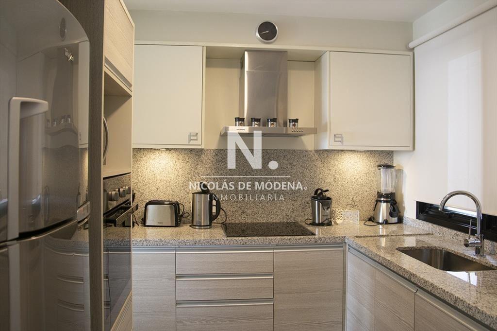 Departamento de 2 dormitorios en venta, Punta del Este