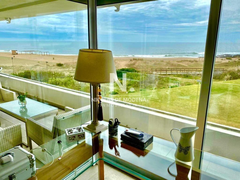 Penthouse en Venta de 3 dormitorios en Edificio ,