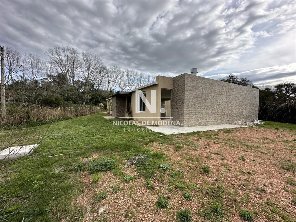 Venta Casa a estrenar en barrio privado Verde