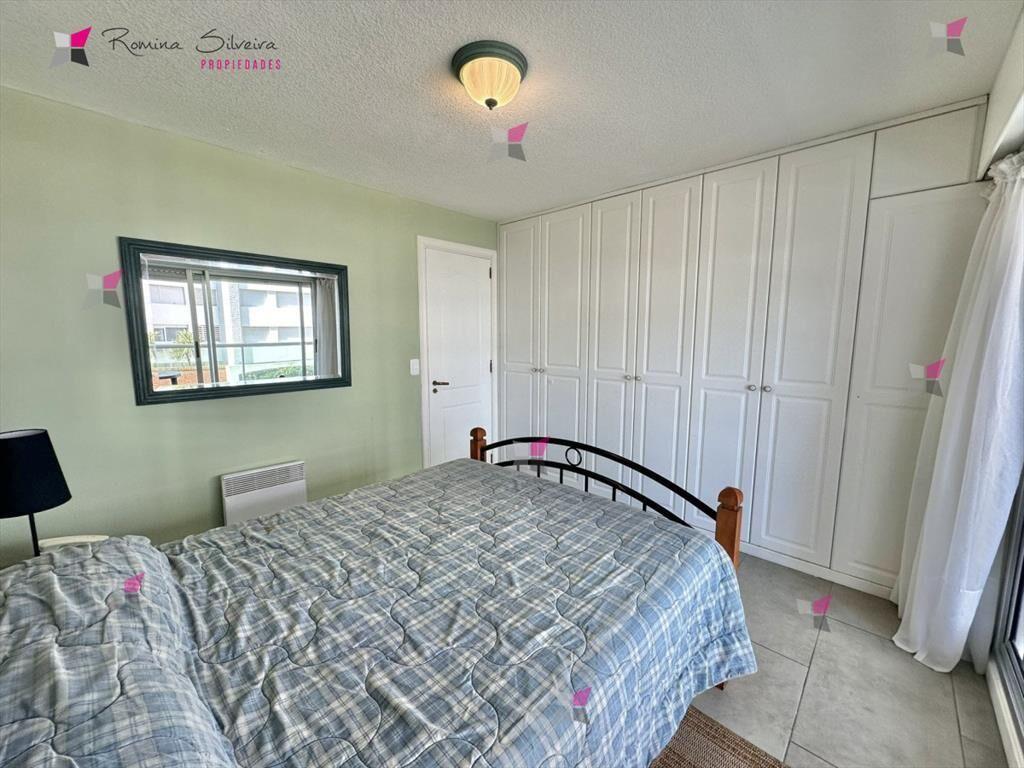 VENTA DE APARTAMENTO DE 1 DORMITORIO Y MEDIO EN