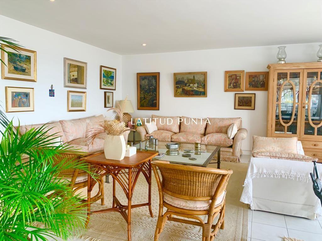 Apartamento frente al Puerto