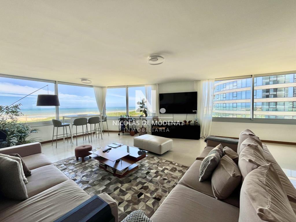 Venta y Alquiler Apartamento primera línea Brava