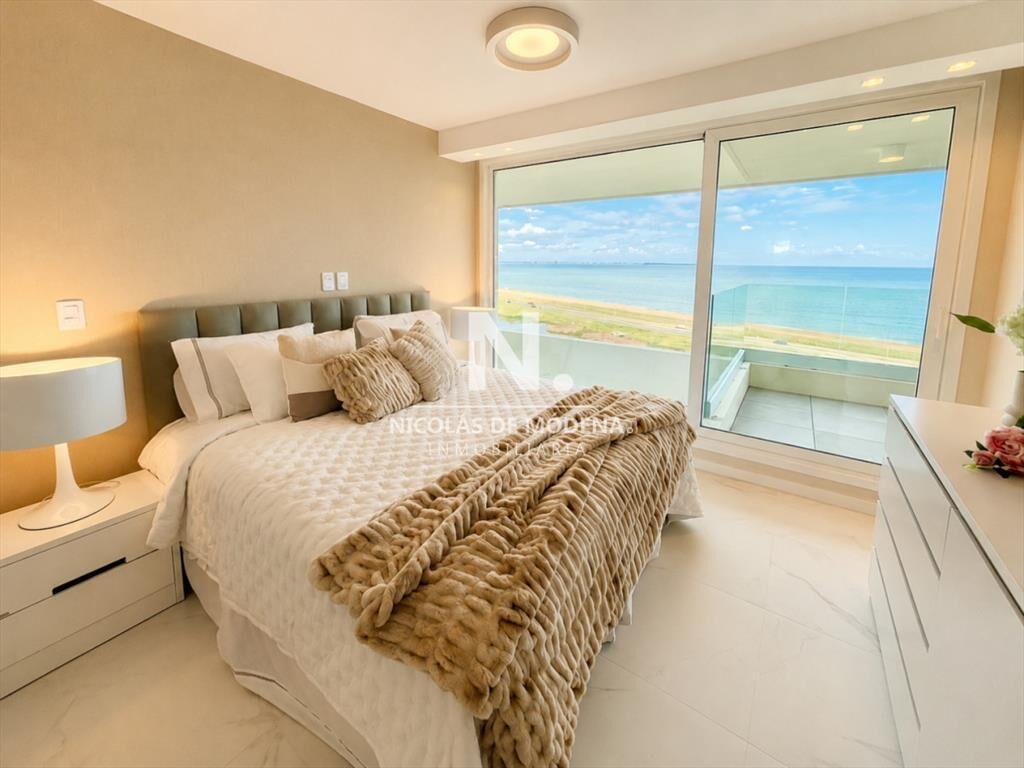 En venta apartamento de 2 dormitorios en Poseidon