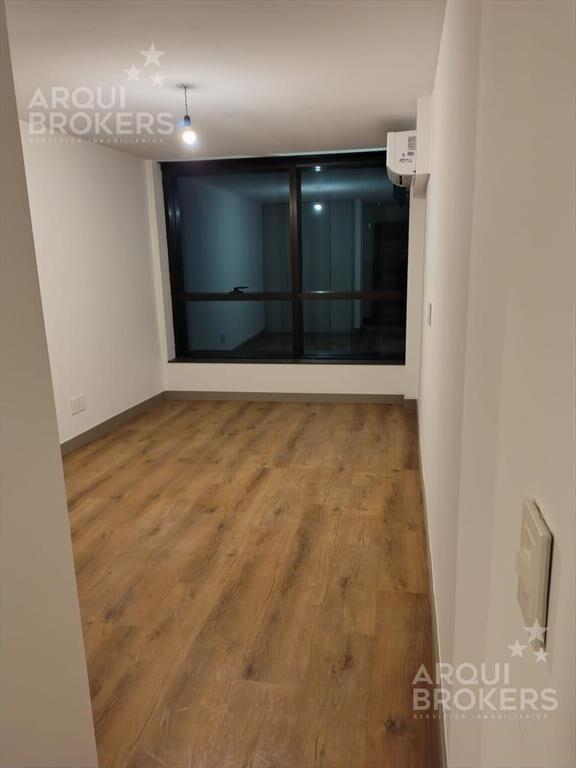 Apartamento  de dos dormitorios en venta en Pocitos - 601