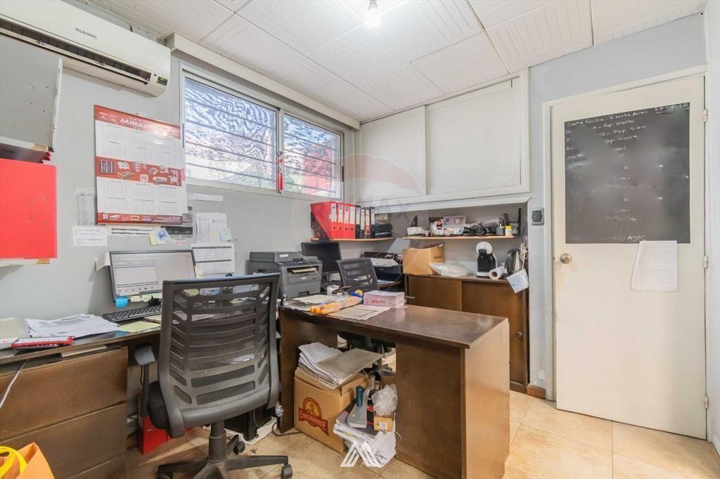 Venta de Local o Terreno en Malvín Sur.