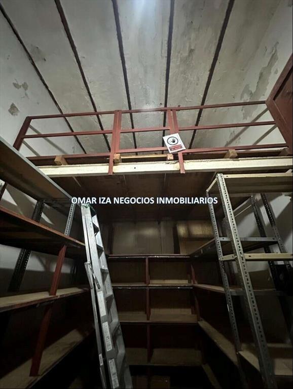 VENTA O ALQUILER LOCAL COMERCIAL ZONA BARRIO REUS, SHOWROOM