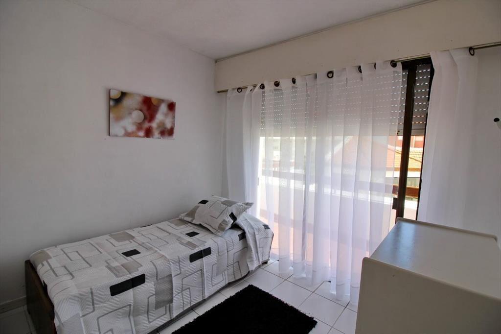 Vendo apartamento 2 dormitorios con gran terraza y parrille