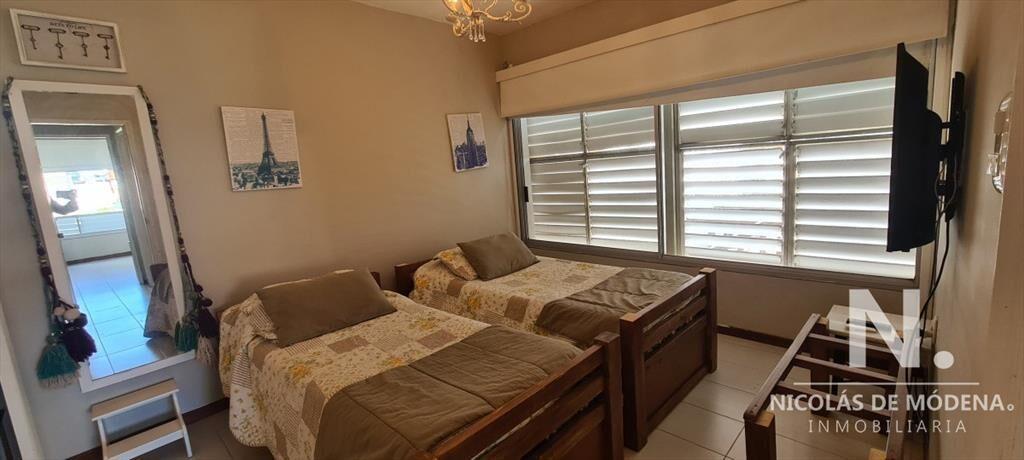 Apartamento en Peninsula, 2 dormitorios