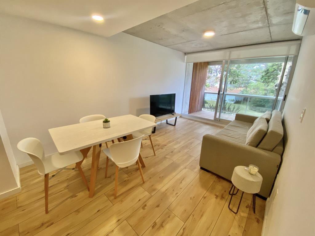 APARTAMENTO EN VENTA 2 DORMITORIOS EN MANSA INN R