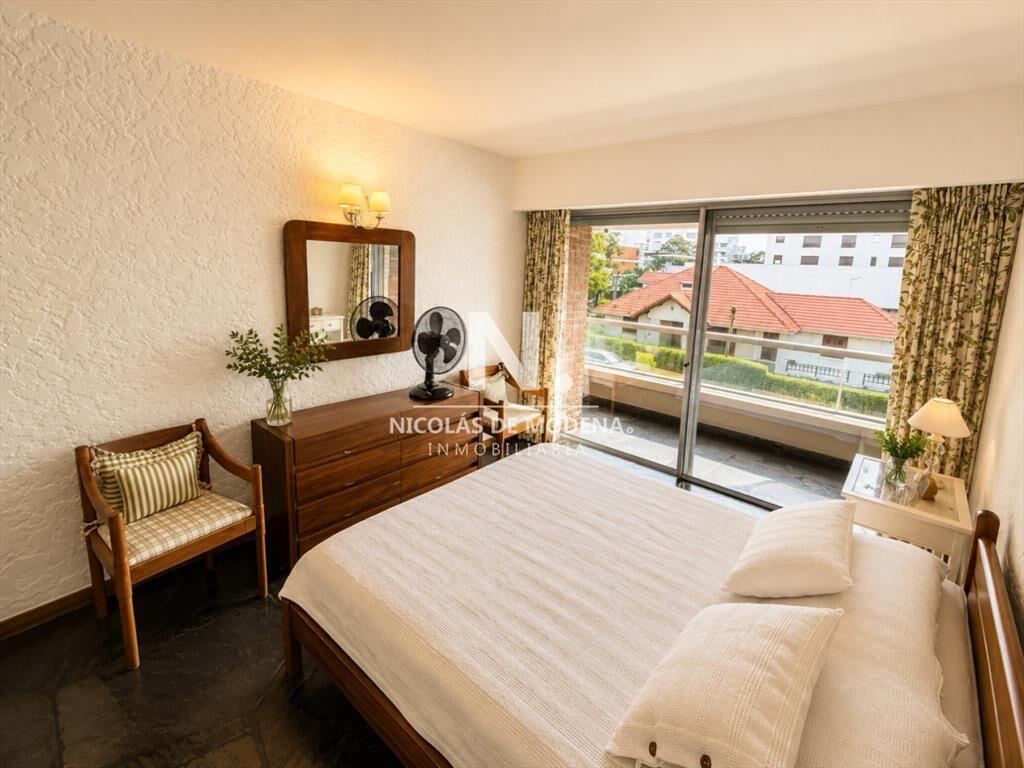Apartamento en Península - Punta del Este