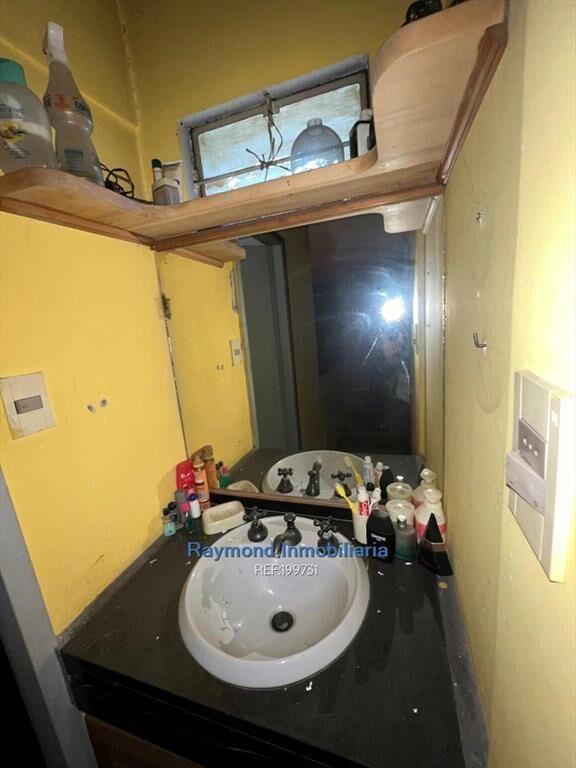 Venta local 1624m2 en Brazo Oriental con renta