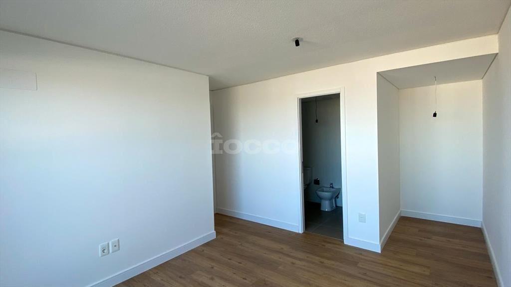 APARTAMENTO EN MALVIN 3 DORMITORIOS CON RENTA