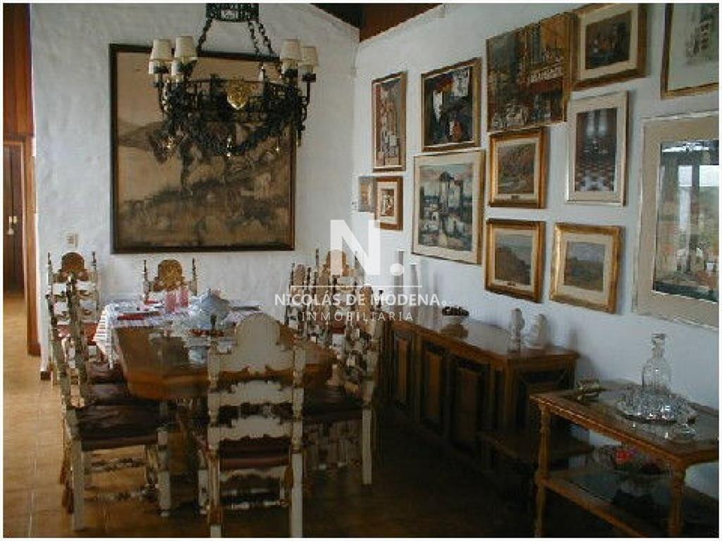 hermosa casa con muy buen parque escucha oferta y