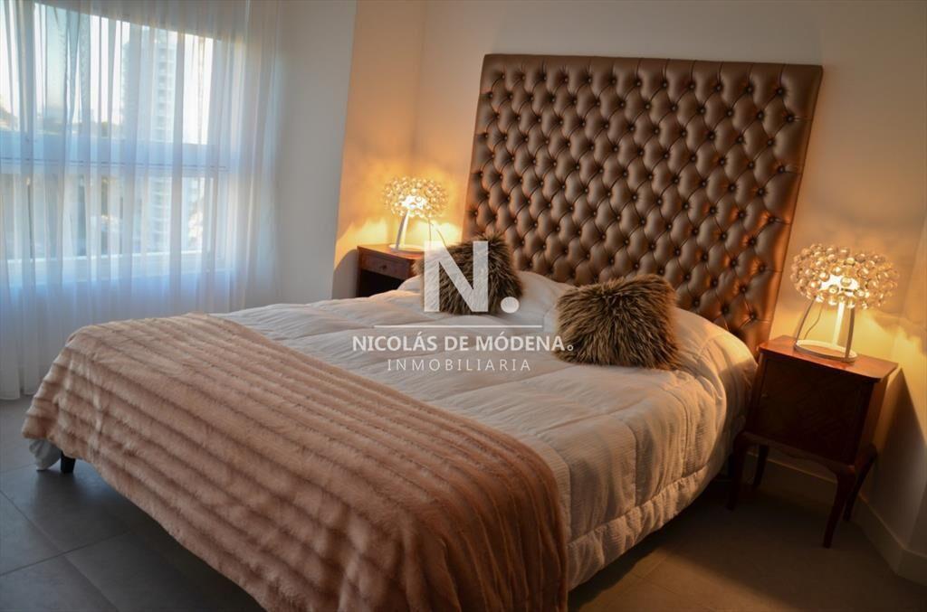 Departamento de 2 dormitorios en venta Punta del
