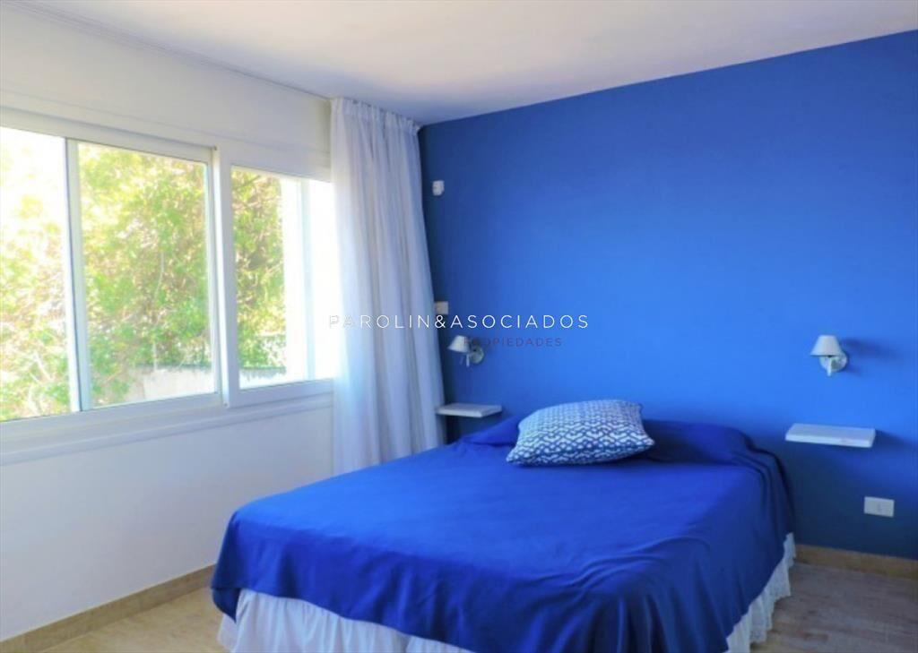 Departamento en Venta de 4 Dormitorios en