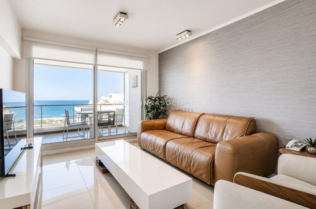 Apartamento en venta de 3 dormitorios en Wind Tower, Punta