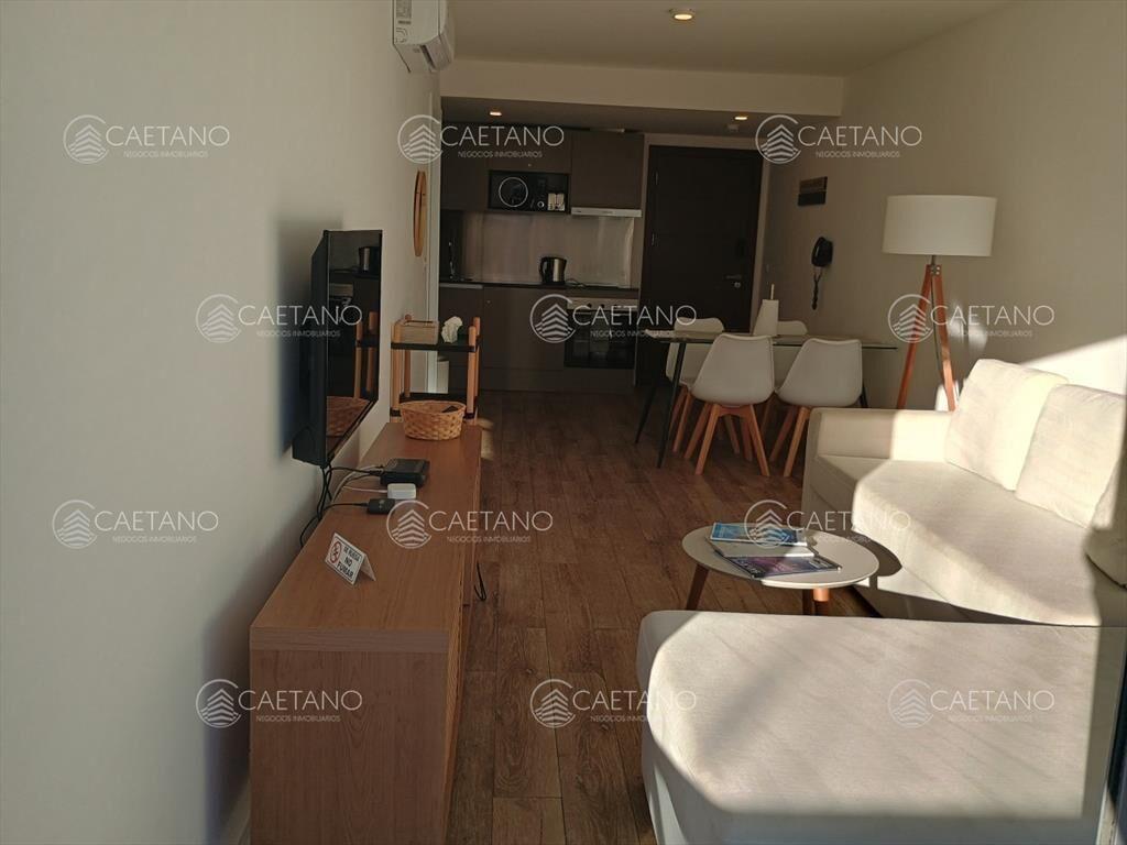 Venta de apartamento 1 dormitorio, Península del