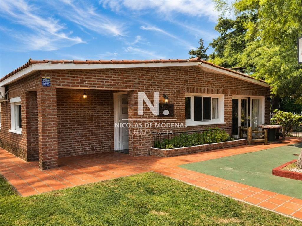 En venta casa de 3 dormitorios en Pinares, Punta