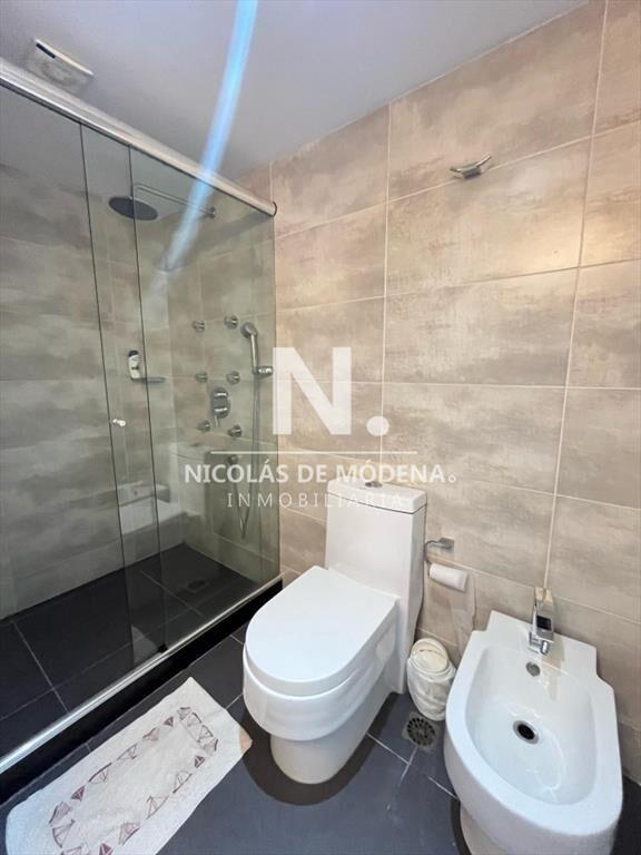 En venta apartamento de 2 dormitorios en suite en