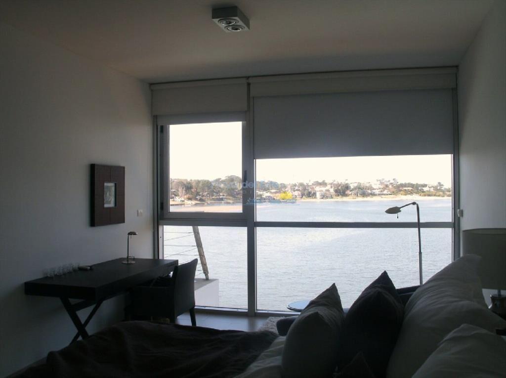 Apartamento en La Barra, 3 dormitorios *
