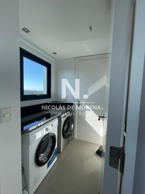 Amplio departamento en venta en punta del este