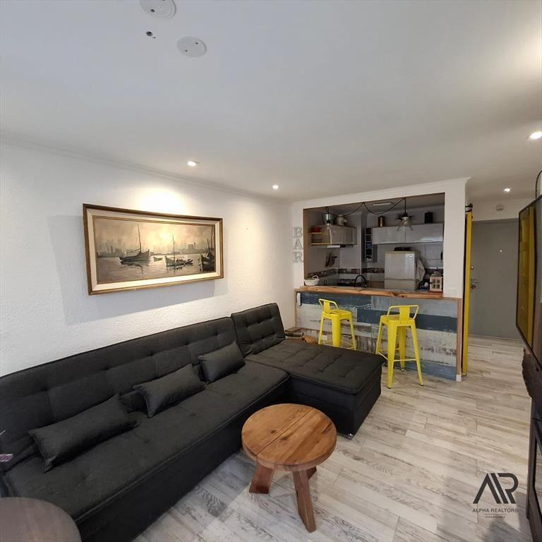 Apartamento en alquiler temporario c/ cochera en Península