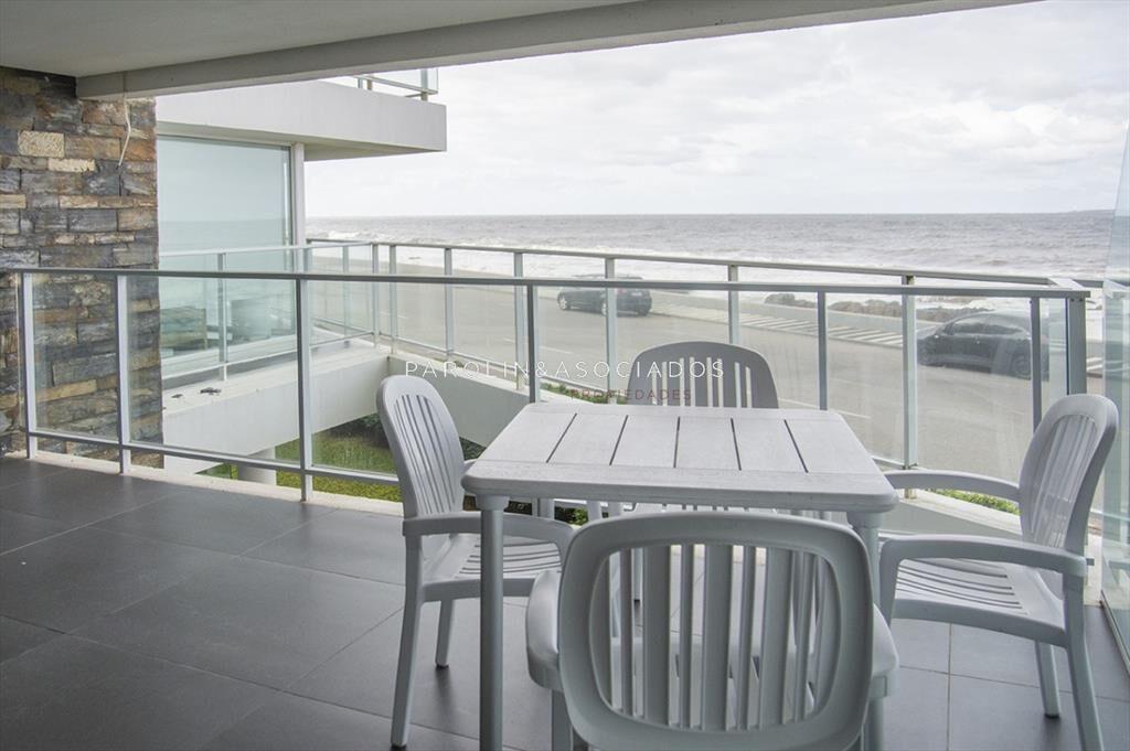 Apartamento en venta de 3 dormitorios en Edificio Bonaire,