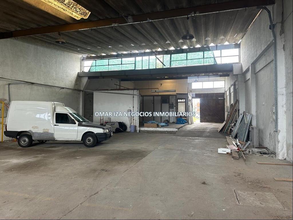 Venta alquiler local industrial punta rieles maroñas