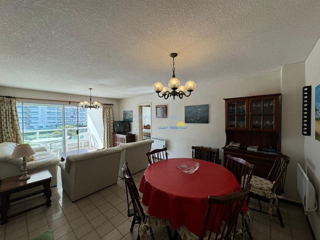 Apartamento en alquiler de 2 dormitorios en Punta