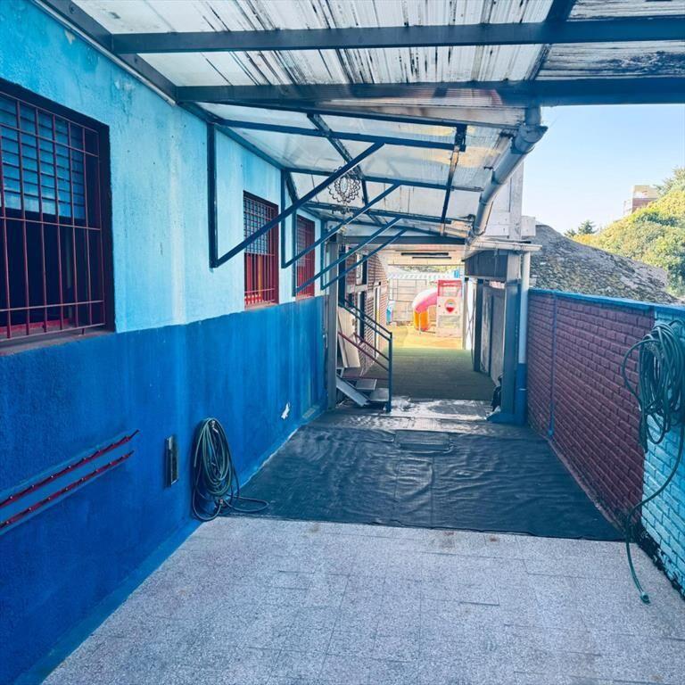Edificio corporativo o institucional en venta | 450 m² edifi