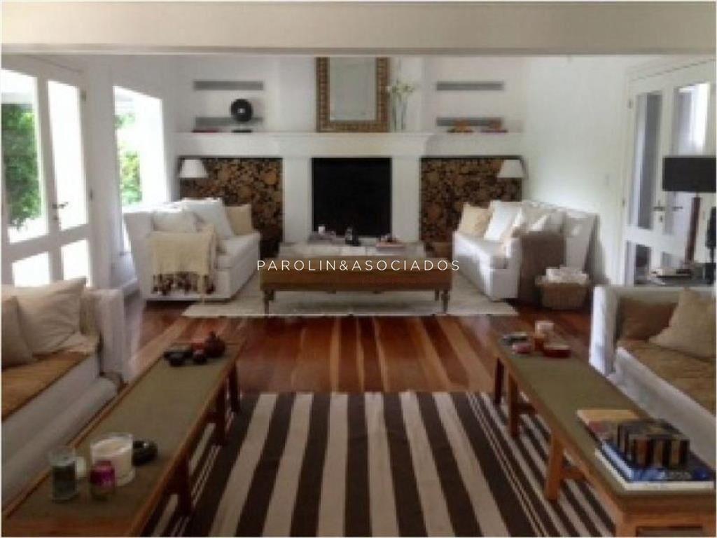 Casa en venta de 4 dormitorios en Golf, Punta del