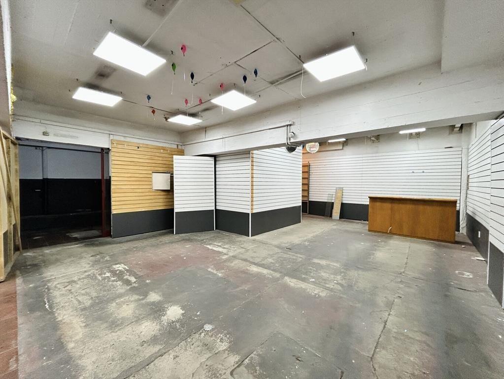 Alquiler local comercial zona mayorista Amezaga