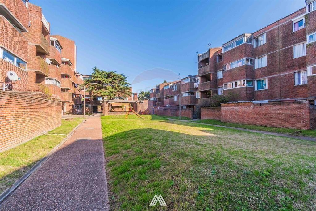 VENTA APARTAMENTO 3 DORMITORIOS. LAS ACACIAS