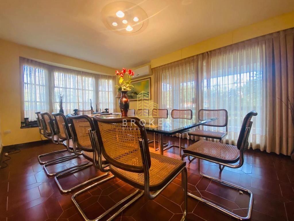 Casa en Venta y Alquiler 6 Dormitorios Barrio del