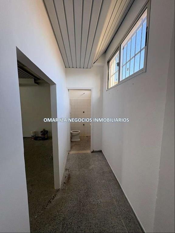 ALQUILER LOCAL COMERCIAL EN CNO CARRASCO Y BOLIVIA, ESTACIO