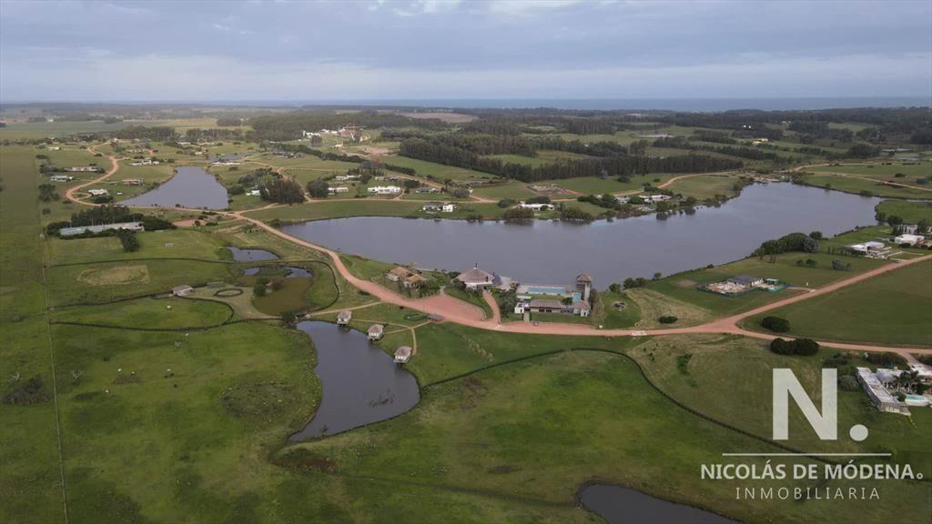 Terrenos en Pueblo Mio Manantiales Punta del Este