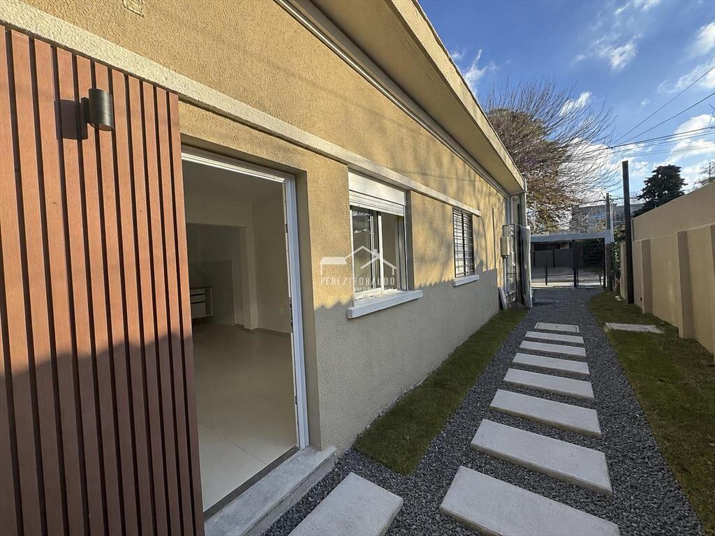 Venta apartamento de 1 dormitorio, planta baja- Carrasco No