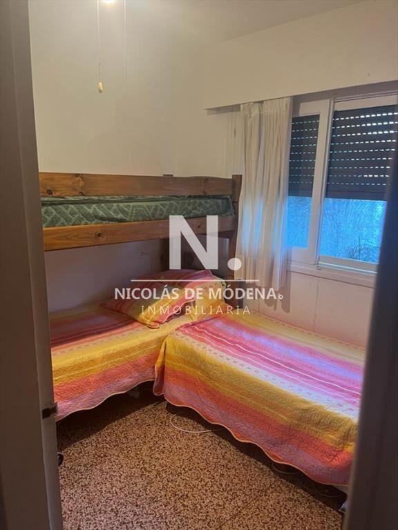 En venta casa amplia de 3 dormitorios en Playa