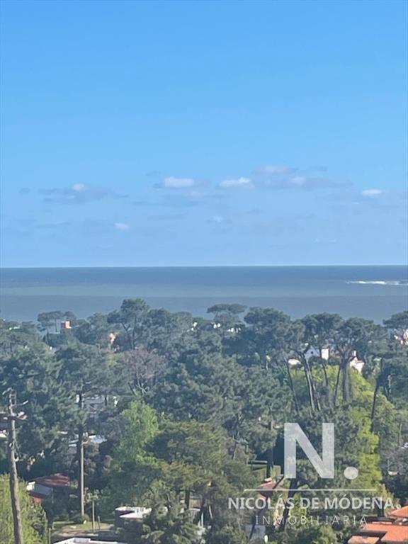 Departamento de 3 dormitorios en venta con vista al mar, pi