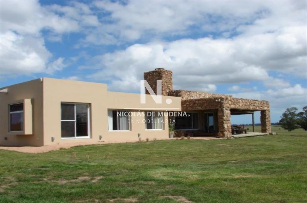 Casa Barrio Privado El Quijote Punta del Este