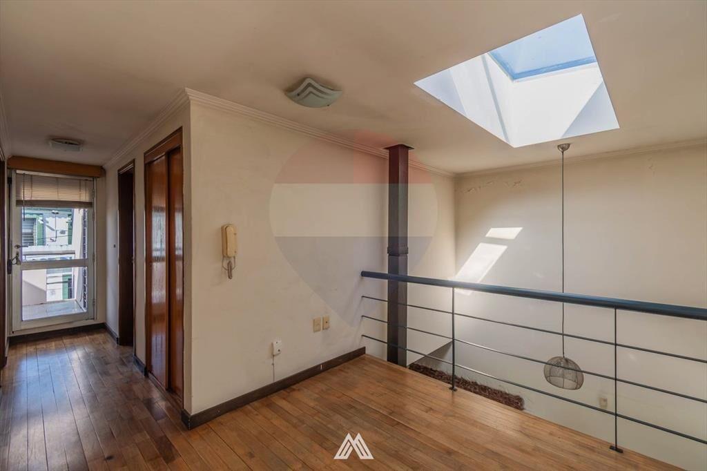 Venta de casa con 3 dormitorios en centro de Pando