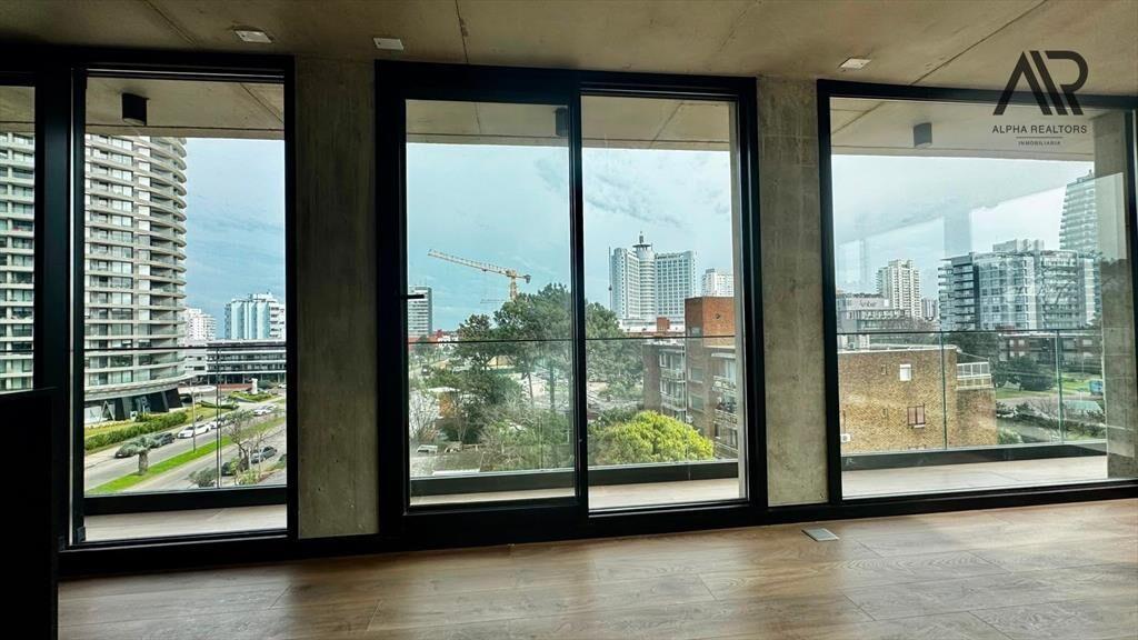 Apartamento en venta c/ cochera en La Pastora