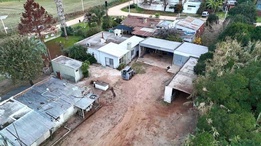 Vendo casa 2 Dormitorios y garaje Barros Blancos